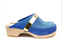 Load image into Gallery viewer, Fall In Love Clogs