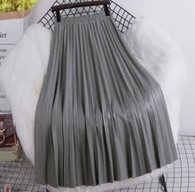 Load image into Gallery viewer, Leather Pleated Skirt
