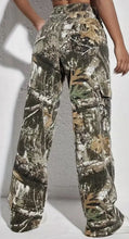 Load image into Gallery viewer, Cargo Safari Pants
