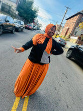 Load image into Gallery viewer, YoYo Sweatshirt
